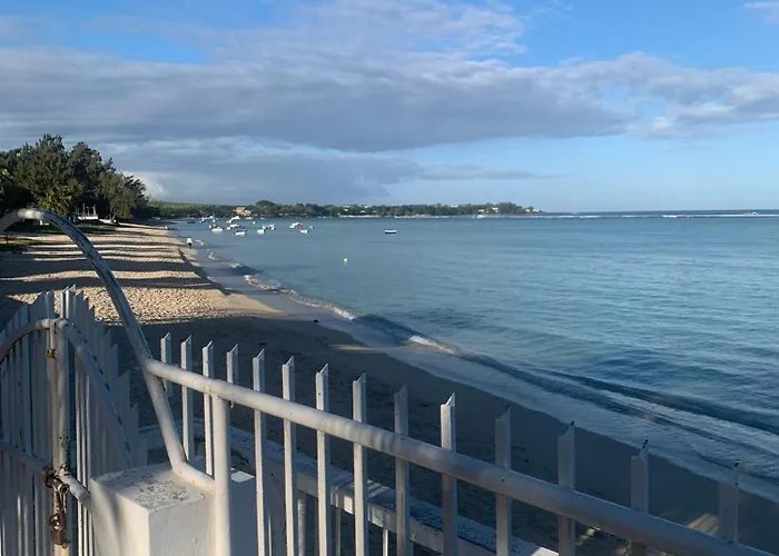 Albion Beachfront Villa